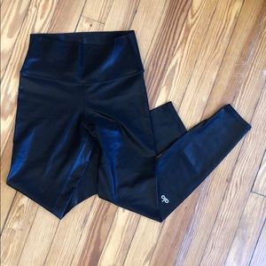 Alo High-Waist Shine Legging